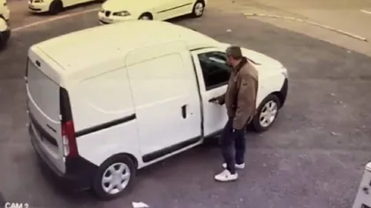 Imagini incredibile din Târgu Jiu! Un fost poliţist local, filmat în timp ce fură din maşini - VIDEO