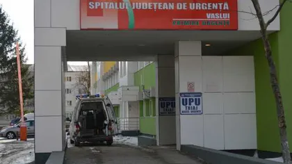 Angajate de la spitalul din Vaslui, prinse de paznici cu medicamente şi materiale sanitare furate, ascunse în genţi