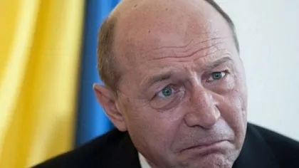 Traian Băsescu îl sfătuiește pe președintele Iohannis să renunțe la ideea anticipatelor