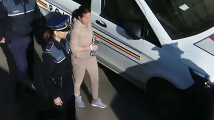 Sorina Pintea, dusă cu ambulanţa la spital în ziua în care a cerut să fie eliberată din arest