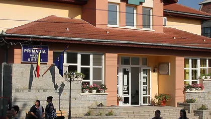 Prima localitate din România unde primăria va interzice bătrânilor să iasă din case! 