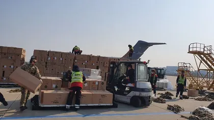 Un transport cu 45 de tone de echipament medical din Coreea de Sud a ajuns în România