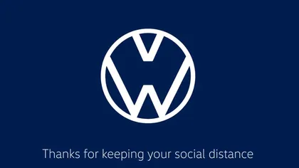 Audi şi Volkswagen şi-au schimbat temporar logo-urile. Susţin sloganul 