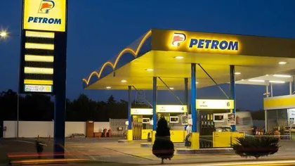Preţul benzinei şi motorinei a scăzut după prăbuşirea cotaţiilor petrolului