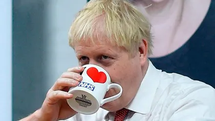 Boris Johnson respiră singur, ultimele detalii despre starea sa. 