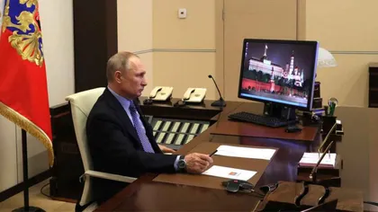 Vladimir Putin s-a izolat de toţi consilierii. Decizie radicală luată după întâlnirea cu directorul de spital infectat cu COVID-19