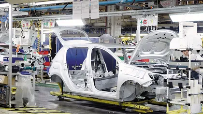 Producţia de autoturisme Dacia şi Ford a revenit parţial după redeschidere, funcţionând la 60% din capacitatea anterioară
