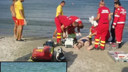 Tragedie pe litoral! O femeie a murit pe plajă, după ce i s-a făcut rău. Bărbat găsit inconștient după ce s-a înecat