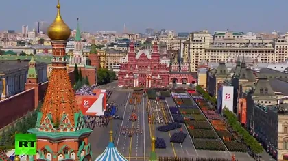 Vladimir Putin sfidează pandemia şi organizează o paradă militară grandioasă cu prilejul Zilei Victoriei VIDEO