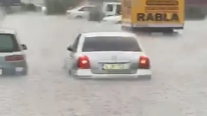 Inundaţii au făcut PRĂPĂD în Ialomiţa după ploile torenţiale. Zeci de gospodării, invadate de ape. VIDEO