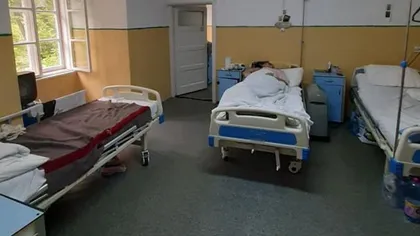 Condiţii de Evul Mediu în spitalele suport COVID din România. Pacienta: Cum oare este posibil să nu poţi face un duş