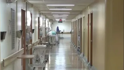 Revolta pacienţilor din spitale. Așteaptă cu orele să fie consultați, iar cadrele medicale nu sunt de găsit VIDEO