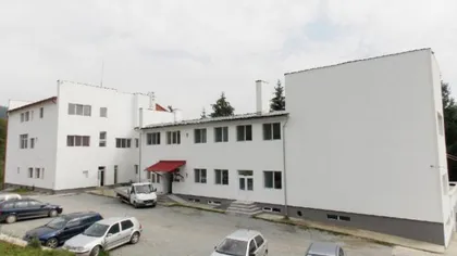 Spitalul de Boli Cronice Câmpeni, amendat cu 10.000 de lei din cauza lipsei de containere pentru suspecţii COVID