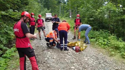 Tragedie pe un drum forestier de pe masivul Ceahlău! Un ciclist a căzut de pe bicicletă FOTO