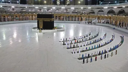 Doar 1000 de musulmani vor participa anul acesta la pelerinajul de la Mecca faţă de 2,5 milioane de participanţi anul trecut