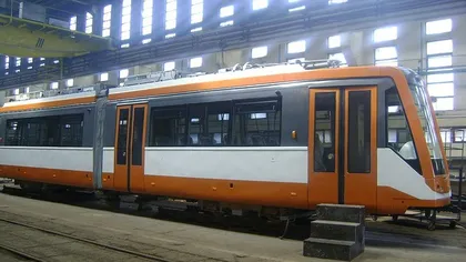 Noile tramvaie din Bucureşti ar putea fi fabricate la Paşcani. Firma lui Gruia Stoica a câştigat licitaţia