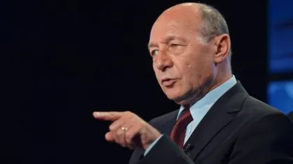 Traian Băsescu, după anunţul redeschiderii restaurantelor, şcolilor: 