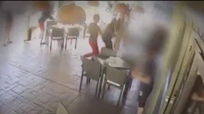 Finul lui Florin Salam a fost înjunghiat în tipul unui scandal în mijlocul zilei VIDEO