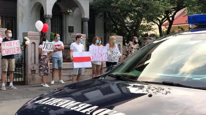 Revolta din Belarus se extinde şi la Bucureşti. Sunt proteste şi în faţa ambasadei VIDEO