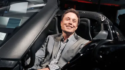 Elon Musk a făcut anunţul! Noul model Tesla va fi cea mai rapidă maşină. La ce preţ ajunge bolidul