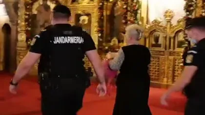 Scandal-monstru în Catedrala din Timişoara! O femeie a început să ţipe la cei prezenţi: 