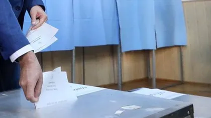Alegerile locale din Ucraina vin cu surprize. Legalizarea canabisului şi reducerea parlamenarilor, subiecte pentru consultarea populară