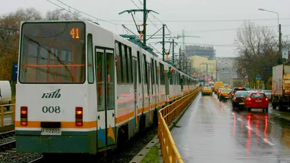 Tramvaiul 41, suspendat 5 zile pentru lucrări la pasajul pietonal de la staţia de metrou Parc Drumul Taberei