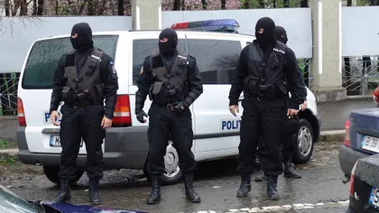DIICOT şi Poliţia Română efectuează 386 de percheziţii. Una dintre grupările vizate este Clanul Sportivilor