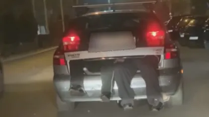Doi bărbaţi beţi, căraţi în portbagaj. Şoferiţa din Buzău a fost amendată | VIDEO