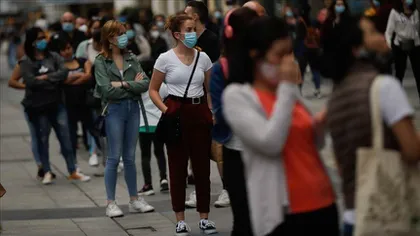 Ministrul Sănătăţii din Spania spune că sfârşitul pandemiei va fi în 2022. Condiţia ca acest lucru să se întâmple