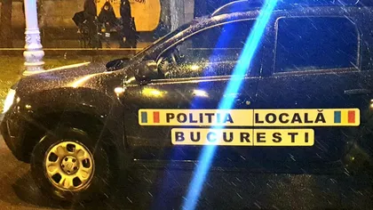 Poliţist lovit şi târât pe carosabil în Bucureşti. Un şofer care circula pe sens interzis a demarat cu agentul agăţat de portieră