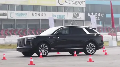 Cum arată SUV-ul electric de lux din China care concurează cu Mercedes GLS, BMW X7 şi Range Rover