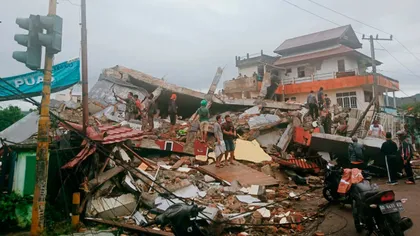 Un cutremur de 6,2 a provocat dezastru în Indonezia. Sunt cel puţin 42 de morţi, zeci de clădiri s-au prăbuşit VIDEO