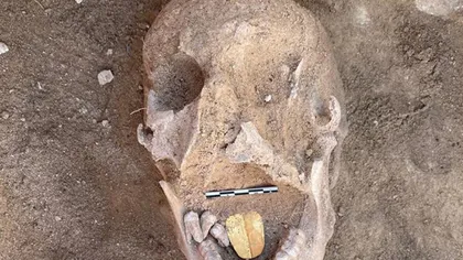 Mumii cu limbi de aur, descoperite în Egipt. Au fost îngropate în urmă cu 2000 de ani