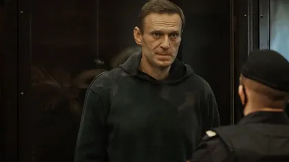 Aleksei Navalnîi a fost condamnat la 3 ani şi jumătate de închisoare. Lovitură grea pentru opozantul lui Putin