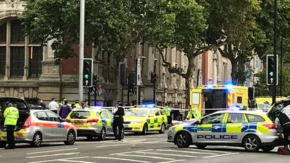 Atacuri cu cuţite în sudul Londrei. Un bărbat a murit şi alte zece persoane au fost rănite