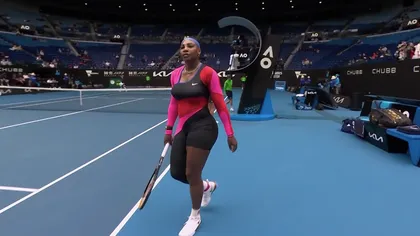 Serena Williams a şocat asistenţa la Australian Open. Costumaţia 