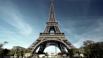 Schimbare radicală în Paris. Culoarea Turnului Eiffel va fi schimbată după mai bine de 50 de ani