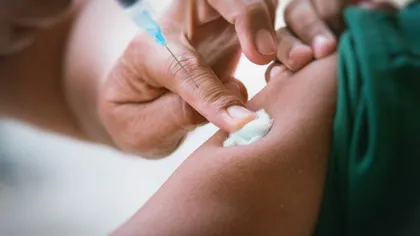 OMS: Cei care au suferit reacții adverse grave la vaccinuri vor primi compensații