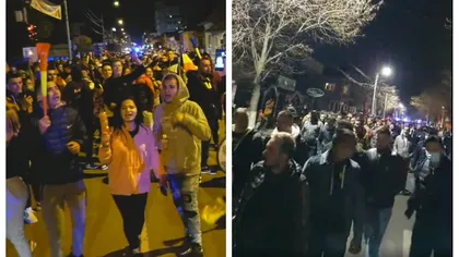 Noi proteste anti-restricţii în Bucureşti şi alte zeci de oraşe din ţară! Mii de manifestanţi au ieşit din nou în stradă. Protestatari înarmaţi cu săbii, prinşi de poliţişti