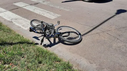 Accident în Italia. O româncă beată, de 50 de ani, a intrat cu bicicleta într-o maşină de poliţie