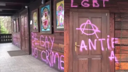 Biserica din Parcul IOR a fost vandalizată cu graffiti. Purtătorul de cuvânt al Patriarhiei dă vina pe comunitatea LGBT: 