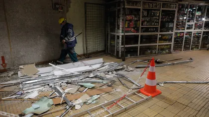 Demolarea magazinelor de la metrou a început. Chiriașii vor fi evacuați cu poliția și jandarmeria!