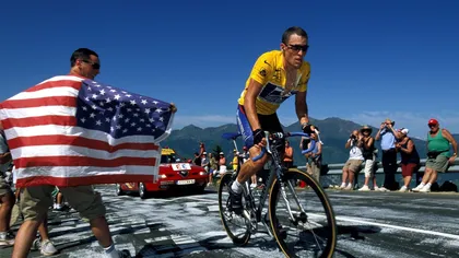Lance Armstrong avea montată o baterie de motoraş în sticla de apă. Dezvăluiri incredibile despre felul în care trişa ciclistul american