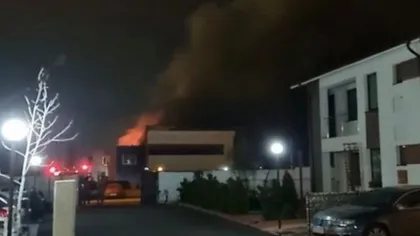 Incendiu puternic în Craiova, la firma de piscine a lui Radu Berceanu, fostul ministru al Transporturilor