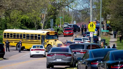 Atac armat la un liceu din Tennessee, cu mai multe victime. Tensiuni şi la Minneapolis după ce un tânăr de culoare a fost ucis