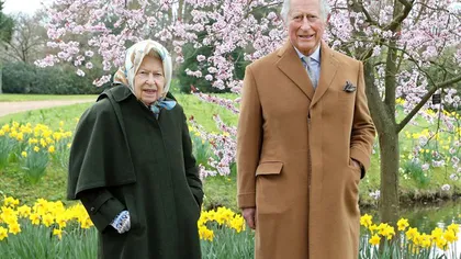 Regina Elisabeta şi Prinţul Charles, imagini rare de Paşte: 