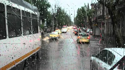 COD PORTOCALIU de vijelii, ploi şi grindină în Bucureşti şi Ilfov. ISUBIF e în stare de alertă