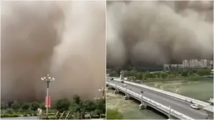 Momentul apocaliptic în care o furtună de nisip spulberă un oraș din China. 