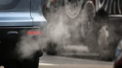 Franța se împotrivește Comisiei Europene. Nu va elimina mașinile poluante din 2035